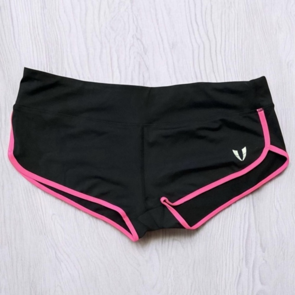 NWOT FIRM ABS Women’s Athletic Stretch Shorts Size XL Black with Pink Trim
